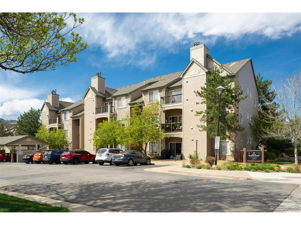 7435 S Alkire St 302, Littleton, CO 80127