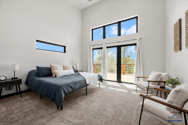 20650 WILDBERGER RD, Sturgis, SD 57783