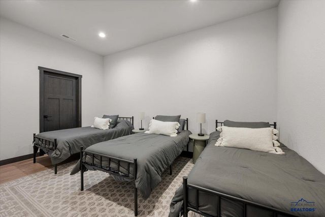 20650 WILDBERGER RD, Sturgis, SD 57783