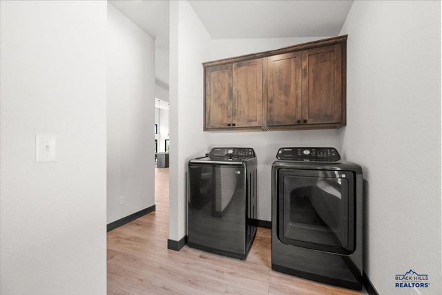 20650 WILDBERGER RD, Sturgis, SD 57783