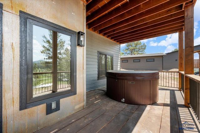 20650 WILDBERGER RD, Sturgis, SD 57783