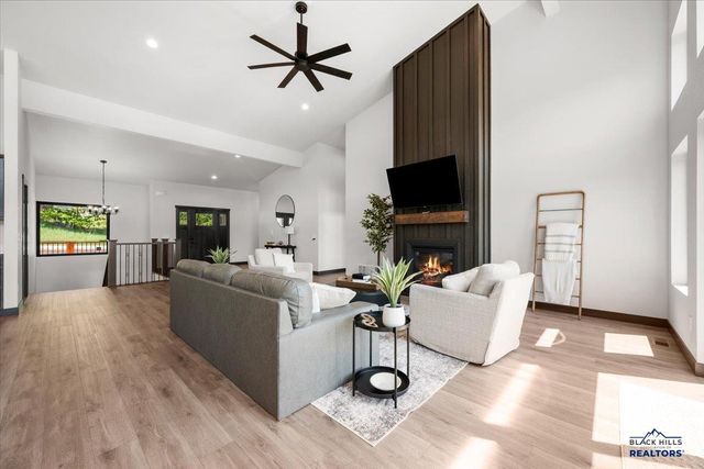 20650 WILDBERGER RD, Sturgis, SD 57783