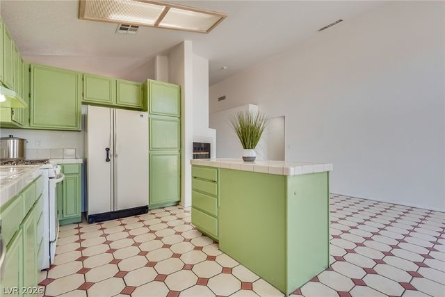 3974 Round Wood Street, Las Vegas, NV 89147