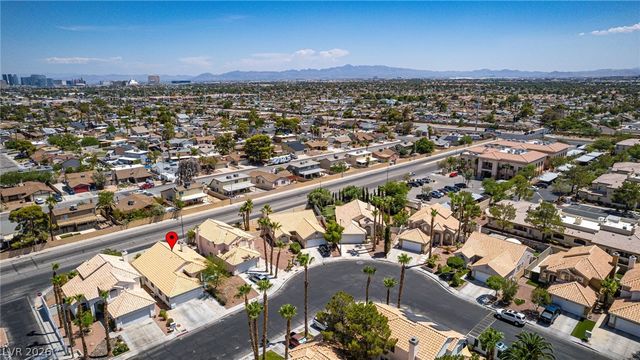 3974 Round Wood Street, Las Vegas, NV 89147