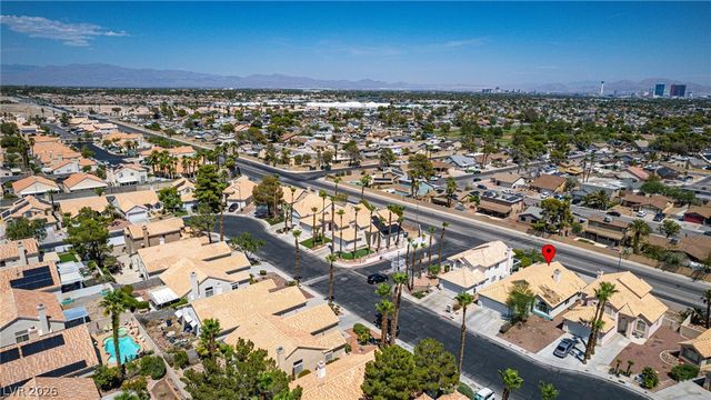 3974 Round Wood Street, Las Vegas, NV 89147