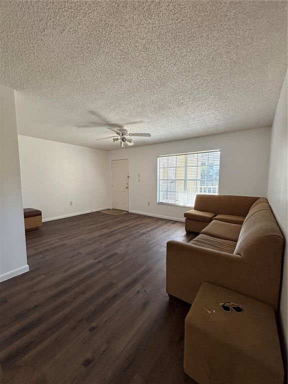 Image 4 of property listing at 2690 CORAL LANDINGS BOULEVARD 222, Palm Harbor, FL 34684