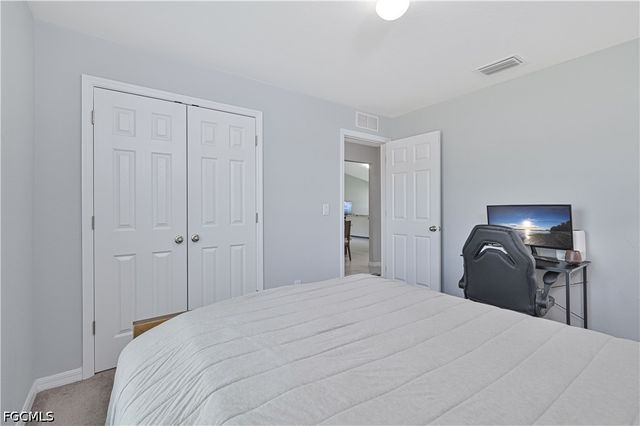 2433 NW 3rd TER, Cape Coral, FL 33993