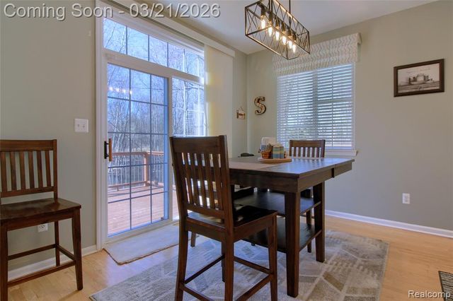 9814 Tioga Trail 120, Pinckney, MI 48169