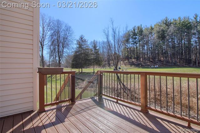 9814 Tioga Trail 120, Pinckney, MI 48169