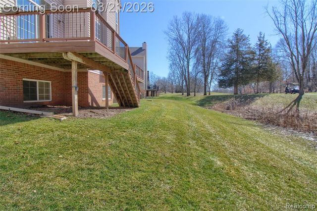 9814 Tioga Trail 120, Pinckney, MI 48169