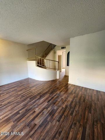 3719 E INVERNESS Avenue 109, Mesa, AZ 85206