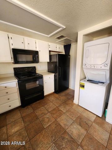 3719 E INVERNESS Avenue 109, Mesa, AZ 85206