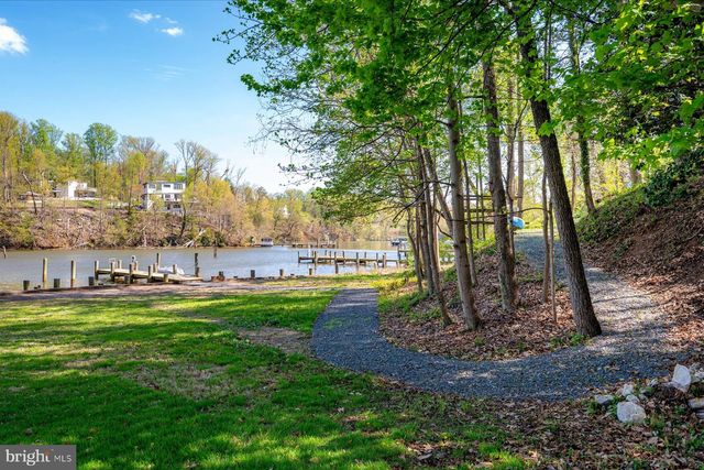 26 WILELINOR DR, Edgewater, MD 21037