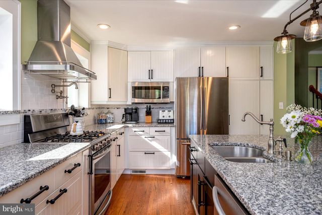 26 WILELINOR DR, Edgewater, MD 21037