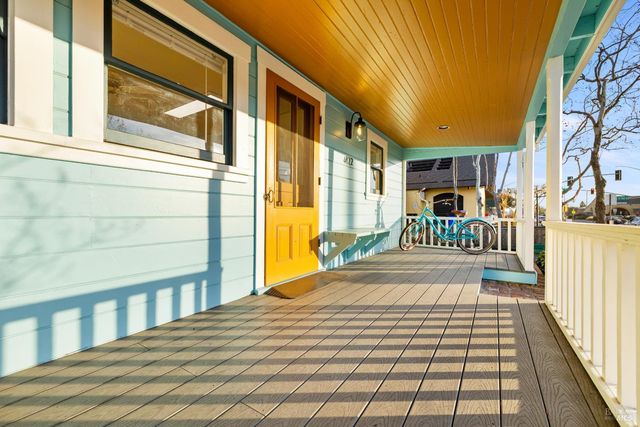 472 5th St W, Sonoma, CA 95476