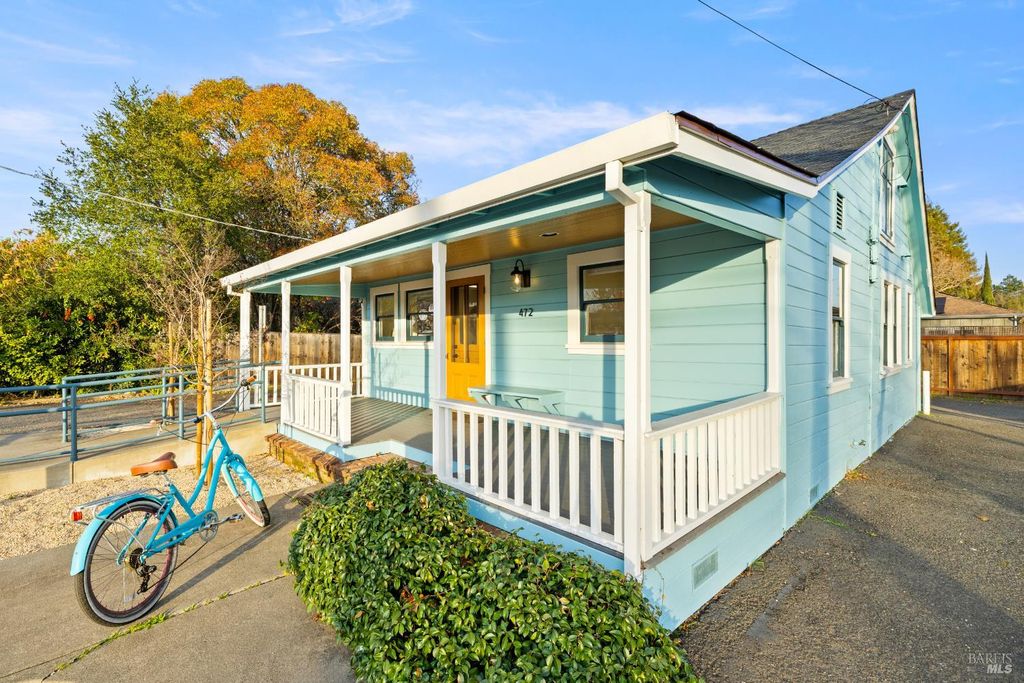 472 5th St W, Sonoma, CA 95476