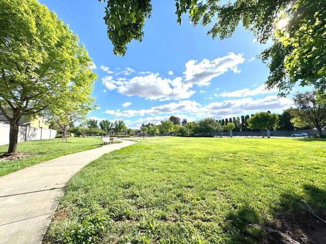 544 Rockingham Court, Tracy, CA 95376