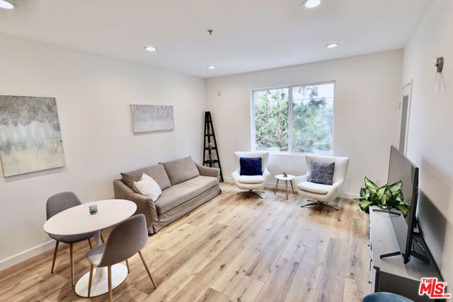 13200 Pacific 212, Los Angeles, CA 90094