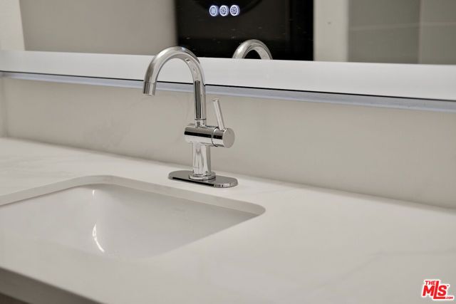 13200 Pacific 212, Los Angeles, CA 90094