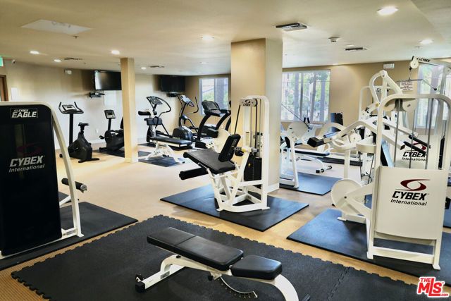 13200 Pacific 212, Los Angeles, CA 90094