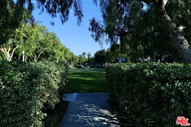 13200 Pacific 212, Los Angeles, CA 90094