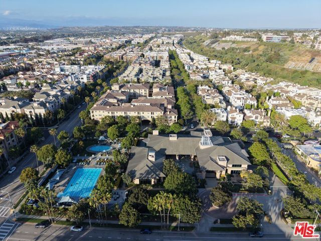13200 Pacific 212, Los Angeles, CA 90094