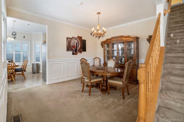 24 Brookville Way, Manorville, NY 11949