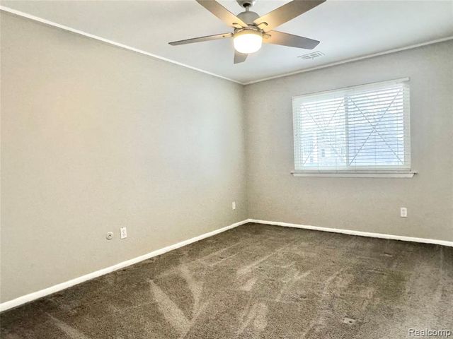 8211 Denwood Drive 6, Sterling Heights, MI 48312