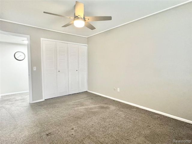 8211 Denwood Drive 6, Sterling Heights, MI 48312