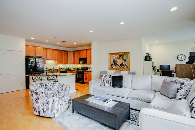 4953 Oakton Street 203, Skokie, IL 60077
