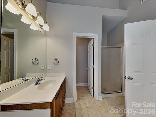 2562 Firethorn Court, Gastonia, NC 28056