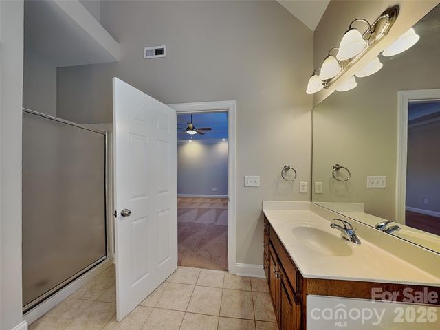 2562 Firethorn Court, Gastonia, NC 28056