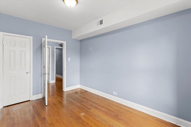 3849 W Maypole Avenue, Chicago, IL 60624