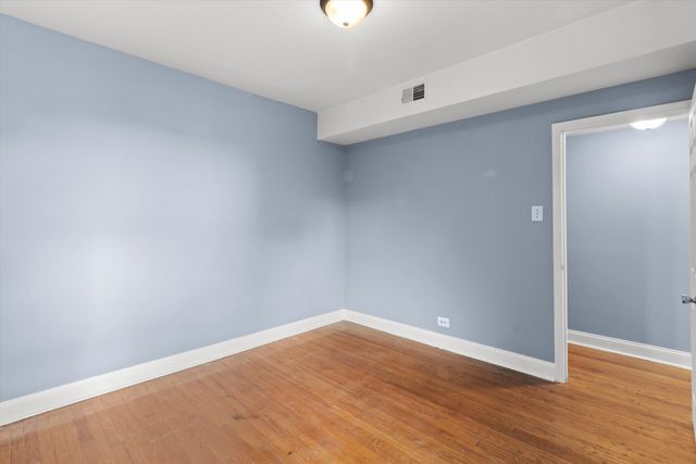 3849 W Maypole Avenue, Chicago, IL 60624
