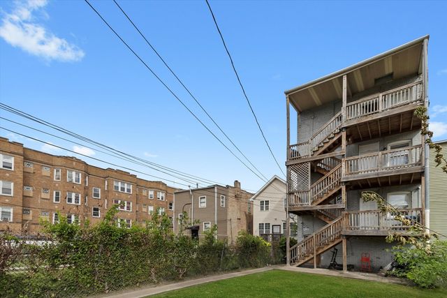 3849 W Maypole Avenue, Chicago, IL 60624
