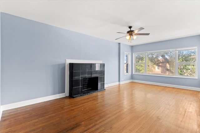 3849 W Maypole Avenue, Chicago, IL 60624