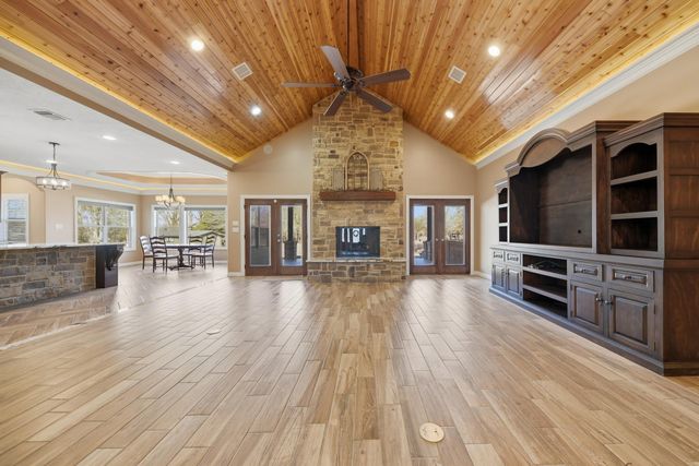 36394 Fm 1736, Hempstead, TX 77445