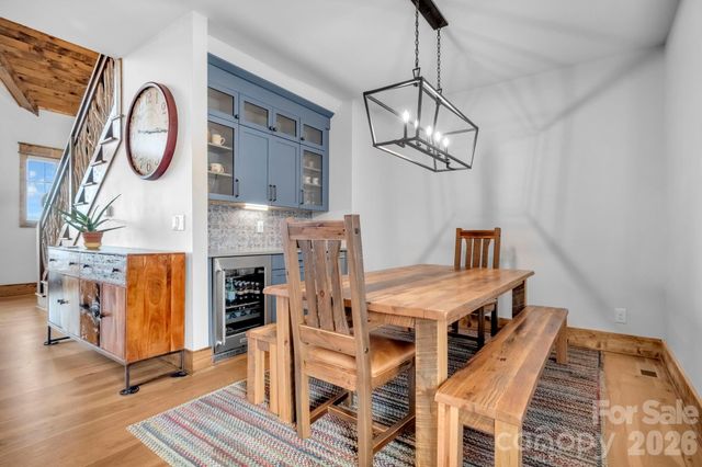 52 Great Sky Court, Banner Elk, NC 28604