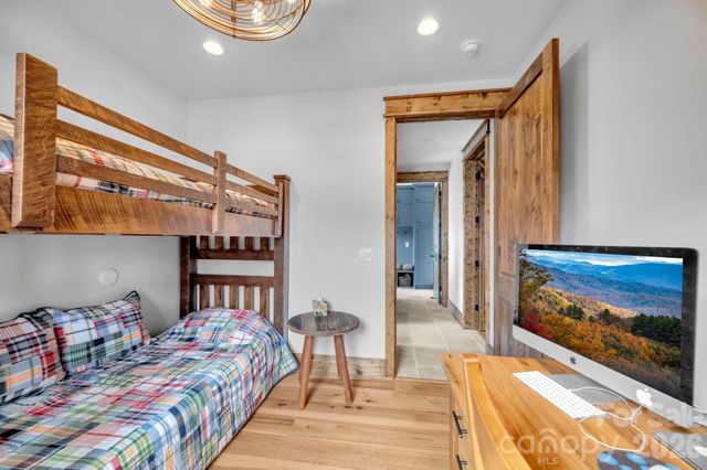 52 Great Sky Court, Banner Elk, NC 28604