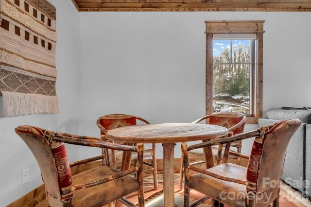 52 Great Sky Court, Banner Elk, NC 28604