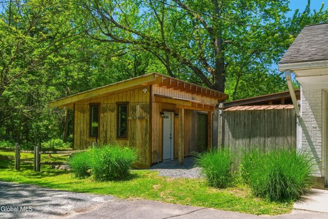 704 Tanner Road, Clifton Park, NY 12065