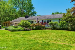 704 Tanner Road, Clifton Park, NY 12065