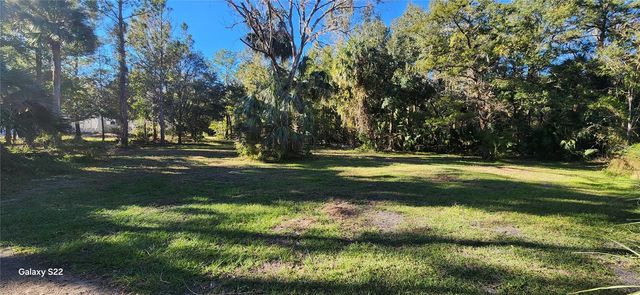 680 E BLACK POINT ROAD, Bunnell, FL 32110