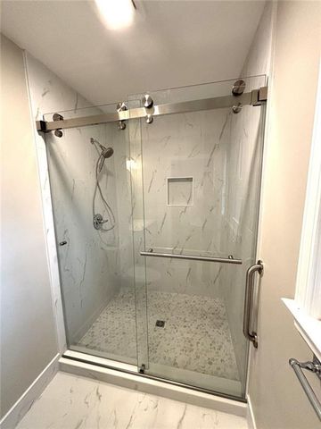 558 Dorsey SW Circle, Lilburn, GA 30047