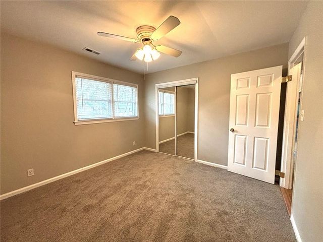 558 Dorsey SW Circle, Lilburn, GA 30047