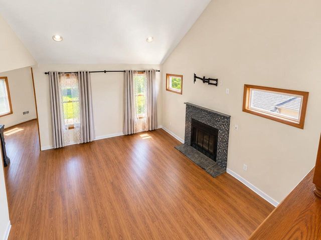 1122 Villa STREET, Racine, WI 53403