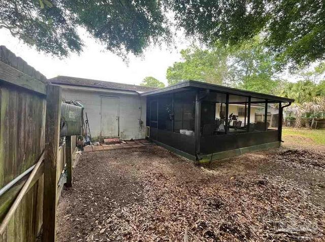 4506 Lemoyne Ln, Pensacola, FL 32505