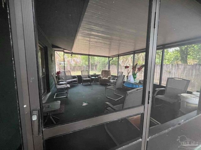 4506 Lemoyne Ln, Pensacola, FL 32505