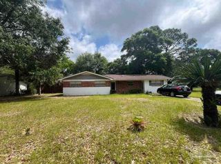 4506 Lemoyne Ln, Pensacola, FL 32505