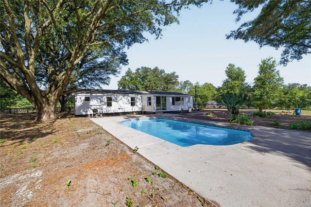 8495 NE 33RD COURT, Anthony, FL 32617